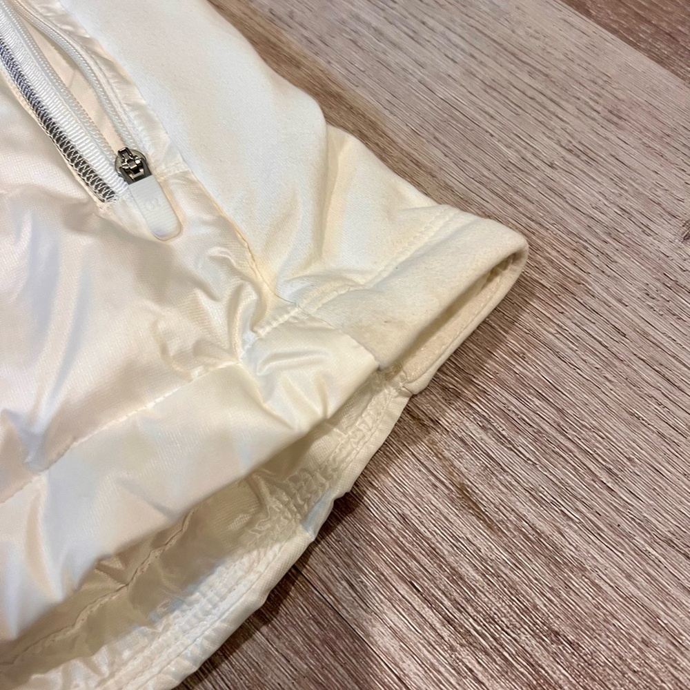 Lululemon Down for a Run Vest, size small - Picture 7 of 12